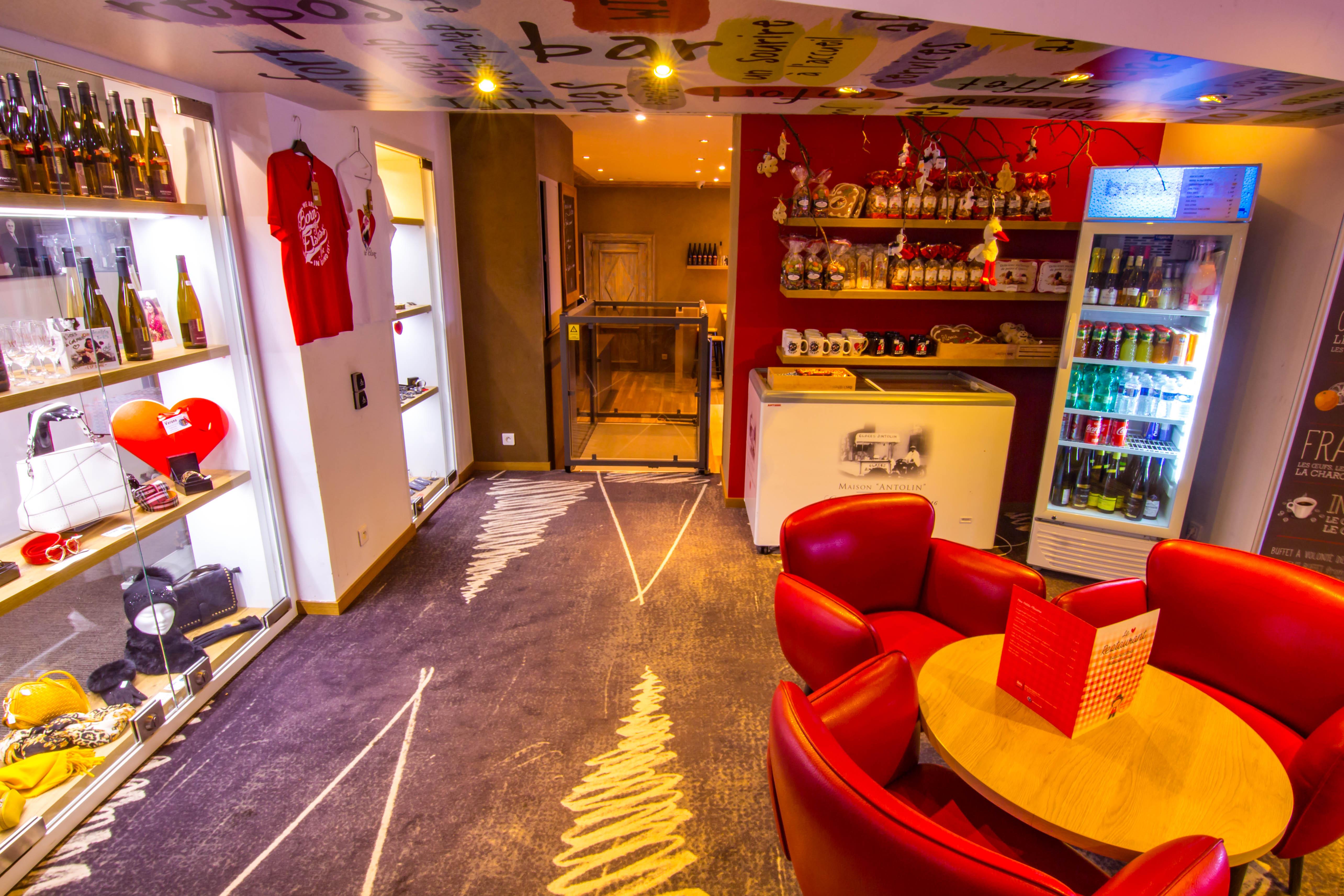 Ibis Colmar Est - Hotel Restaurant En Alsace Horbourg-Wihr Екстериор снимка