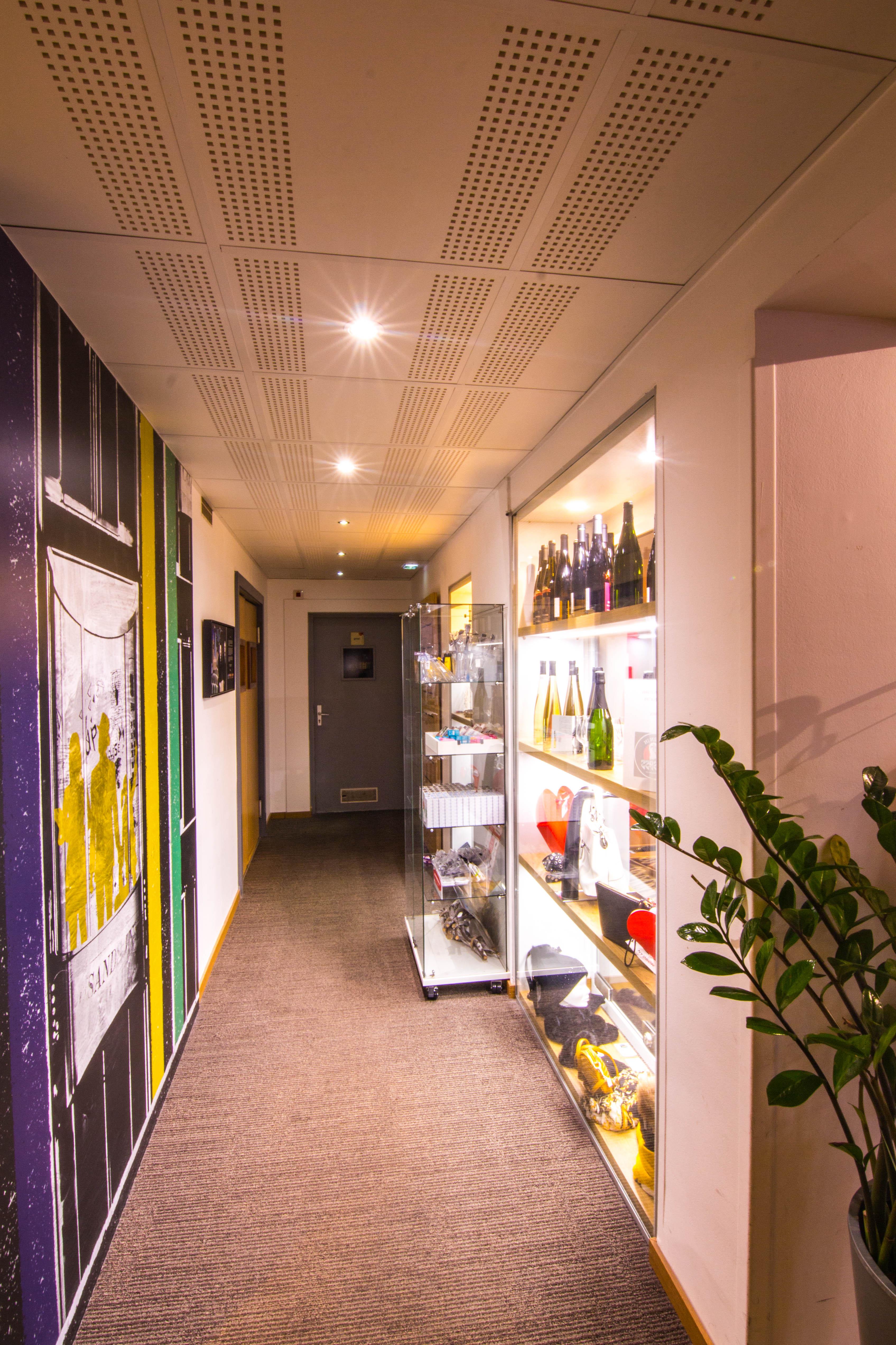 Ibis Colmar Est - Hotel Restaurant En Alsace Horbourg-Wihr Екстериор снимка